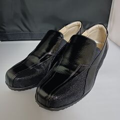 SAINT HONORE サントノーレ ブラックパンプス　レディス