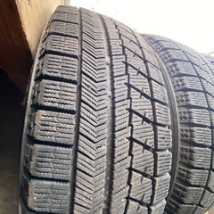 ブリヂストンスタッドレス165/65R14 VRX  ４本セットの画像