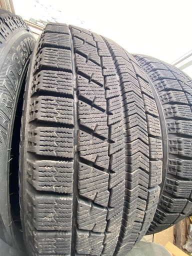 ブリヂストンスタッドレス165/65R14 VRX  ４本セット