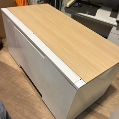 ☆中古品  オカムラ両袖事務机  鍵付き  1400×750×700  事務用品  ②   ☆
 の画像