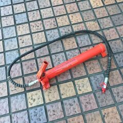 HYDRAULIC BODY 10t 油圧ジャッキ【市川行徳店】【店頭取引限定】【中古】管理番号：ITVUX8E7CU66の画像