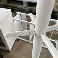 洋服掛けの画像