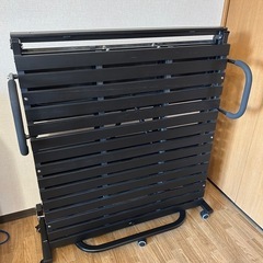 折りたたみベッド　シングル