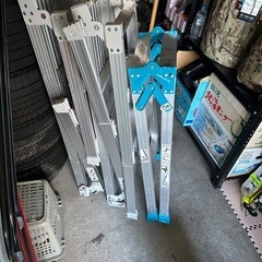 売却済【美品】脚立、たちうま