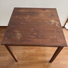 IKEA テーブルの画像