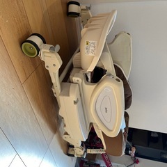 取引中　電動バウンサー の画像