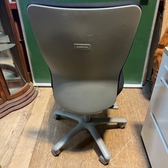 ☆  中古品  オカムラ事務椅子  事務用品   椅子 ① ☆の画像