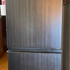2024年製アクアAqua200L及び1ドア冷蔵庫