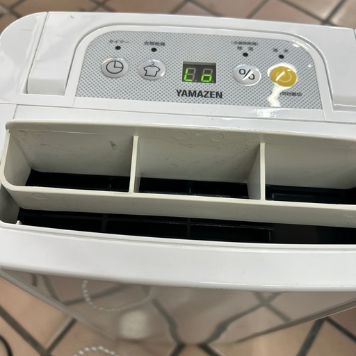 衣類乾燥除湿機 YAMAZEN 山善 YDC-C60