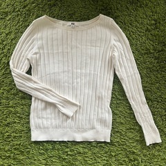 UNIQLO ニット　長袖