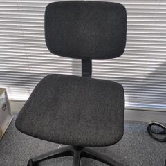 【0円】キャスター付き椅子