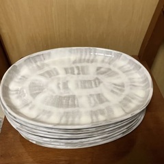 大きめ皿7枚