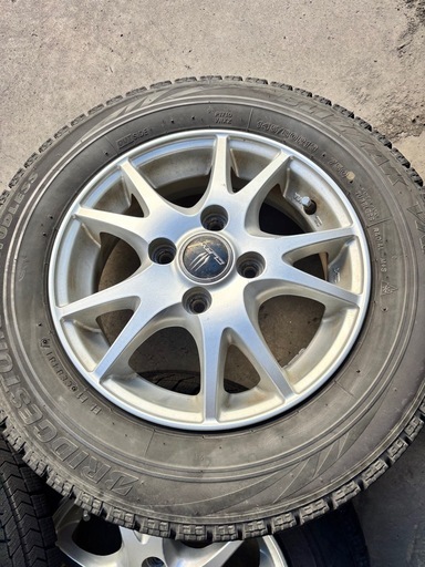 安い！145/80r13スタッドレスタイヤ