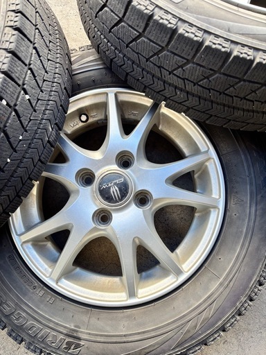 安い！145/80r13スタッドレスタイヤ