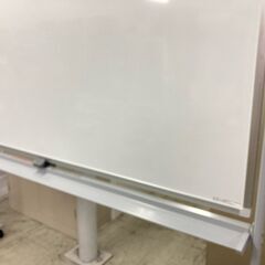 中古　美品　コクヨ　ホワイトボード　両面　無地　ホーロー　脚付　自立式　キャスター付　1800×900　愛知　一宮市　江南市　稲沢　岩倉　名古屋　岐阜　各務ヶ原　羽島　三重　グッドプライス一宮の画像