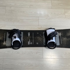 スノーボード板143cm  バインディング・ケース付き