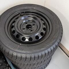 スタッドレスタイヤ　175/65R15