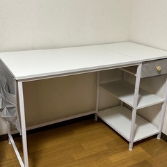 パソコンデスク
