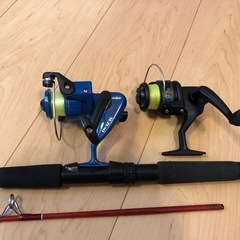 激安旋風‼︎ コスパ優先👌👍 万能竿&リール(予備リール付)+クーラーボックス の画像