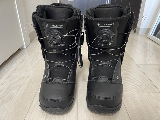 スノーボードブーツ