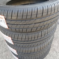 感謝売れました新品13インチタイヤ155\65r13の画像