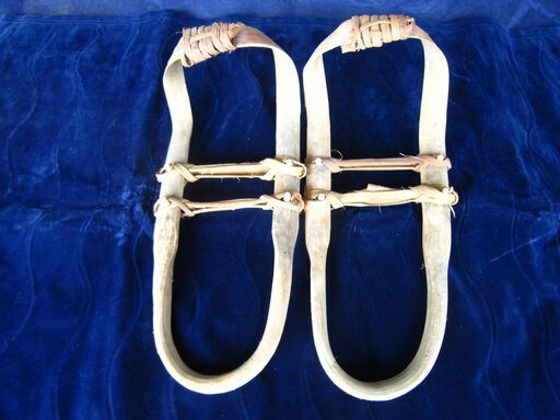 手作り かんじき 木製 DIY ワンオフ プレミア 冬のアウトドアにいかがですか ほとんど使用してないと思います