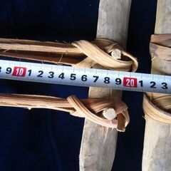 手作り かんじき 木製 DIY ワンオフ プレミア 冬のアウトドアにいかがですか ほとんど使用してないと思いますの画像