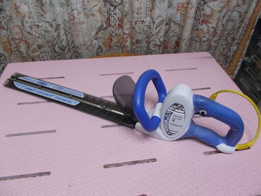 お譲りします！  日立工機 植木バリカン 刈り込み幅450mm（中古・Bランク）