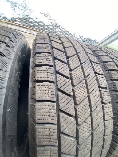 受け渡し決まりました❗️
ブリヂストンスタッドレス165/65R14 VRX3