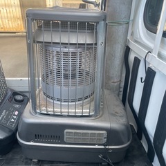 大型石油ストーブ