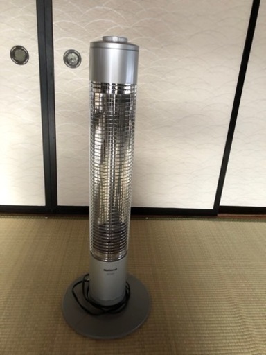 美品電気ストーブお値段下げました。
