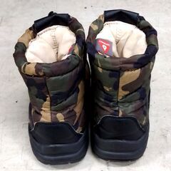 THE NORTH FACE キッズ スノーブーツ ヌプシブーティー 17cm カモフラージュ×ブラック ノースフェイス 子供用 札幌市 中央区 南12条の画像