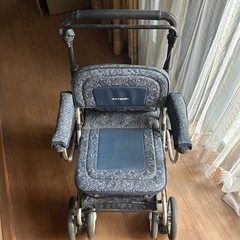 手押し車　シルバーカー　中古　株式会社サツキ