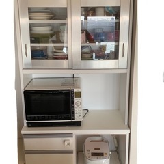 【受け渡し予定者決定】食器棚の画像