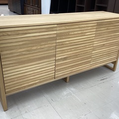 【トレファクマーケット千葉おゆみ野店】ご来店いただける方限定！karimoku (カリモク) サイドボード ナチュラル 3枚扉 オーク材 QU5850 幅160㎝ のご紹介です！の画像