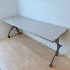 折りたたみテーブル 