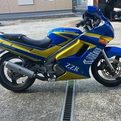 エンジン始動動画あり軽トラで引き取り限定在庫多数投稿してます　堺市堺区ZZR250の画像