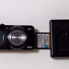 ☆商談中☆コンパクトな望遠ズームモデル☆FUJIFILM☆富士フ...