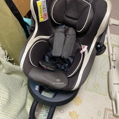 【取引中】回転式チャイルドシート