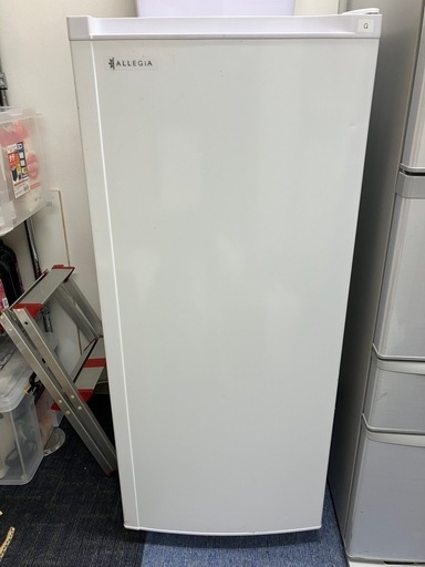 冷凍庫　縦型　138L