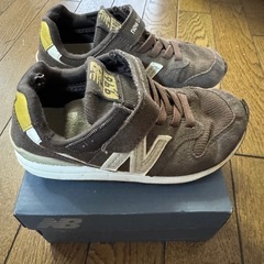 17センチ　New Balance 996 17センチ　ブラウン スニーカーの画像