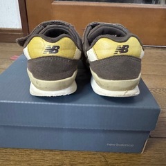 17センチ　New Balance 996 17センチ　ブラウン スニーカーの画像
