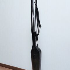 【先着順ではありません】サイクロン スティッククリーナー 掃除機 美品