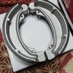 新品！ホーク系　リア ブレーキシュー セット の画像