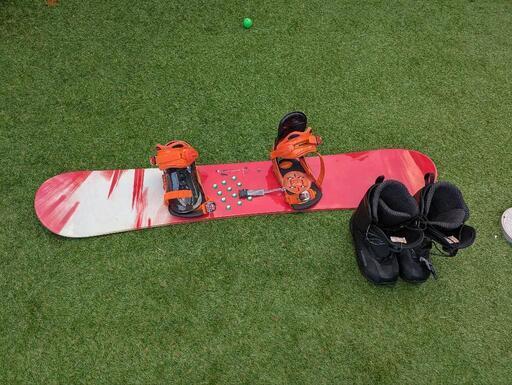 スノーボード ビンディング 赤オレンジ