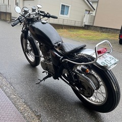 ヤマハ sr400 車検1年半付き 現金可の画像