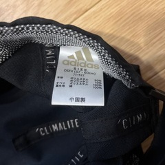 🧢adidasキャップの画像
