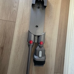 【無料、お譲りします】ダイソン掃除機の画像