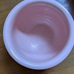 ピンク　陶器　小物入れの画像