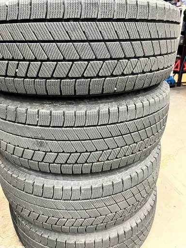商談中
スタッドレスホイールセット